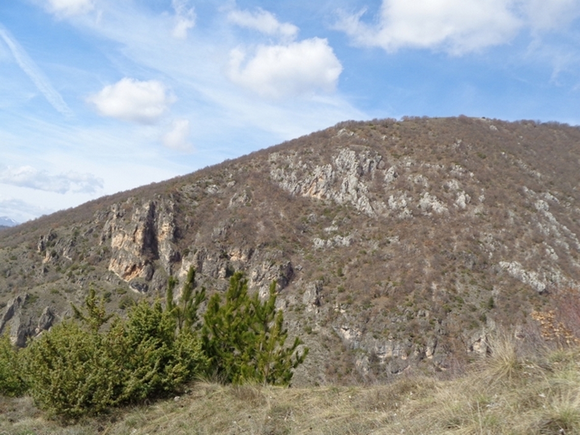 La Valle Donica in basso sotto