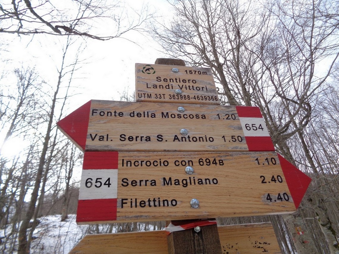 Incrocio di sentieri a quota 1570m