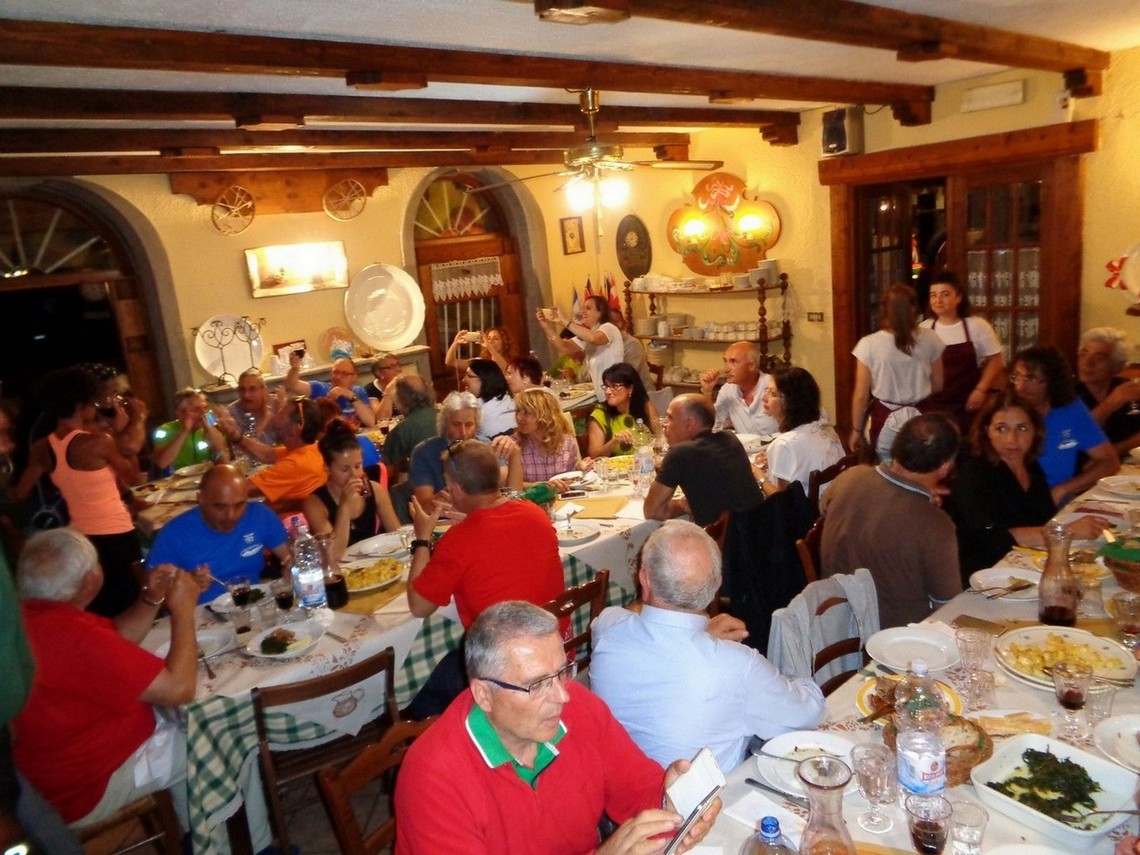 Tutti a tavola