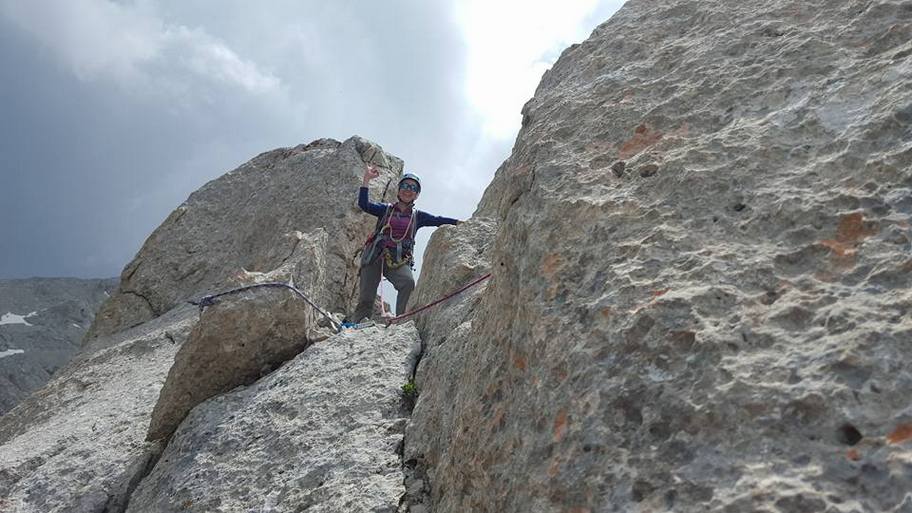 Sara Pietrangeli in veste alpinistica
