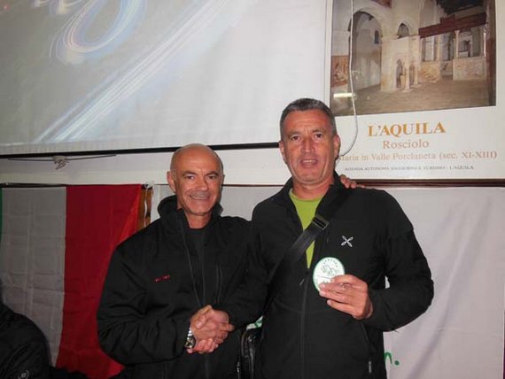 6^ Serata Sociale del Club 2000m Carlo Cattaneo con lo Scudetto delle 100 CIME