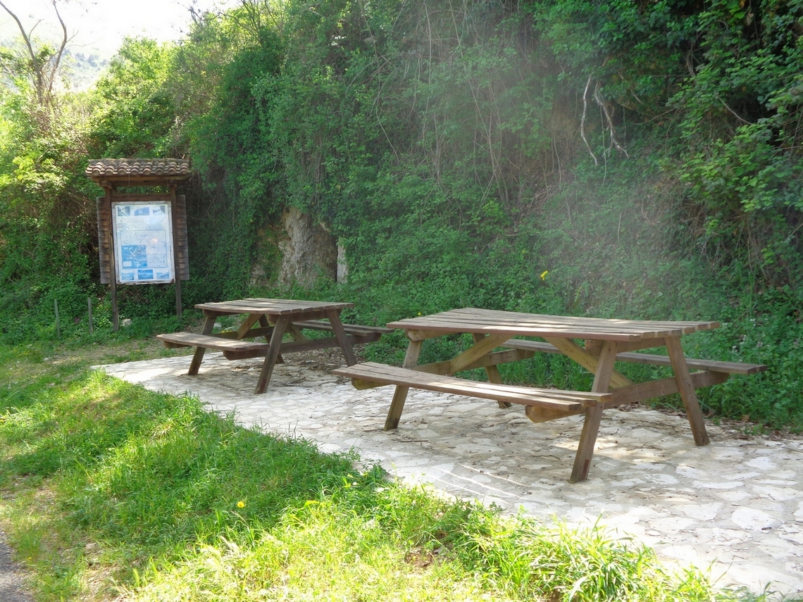 Punti ristoro ma senza acqua