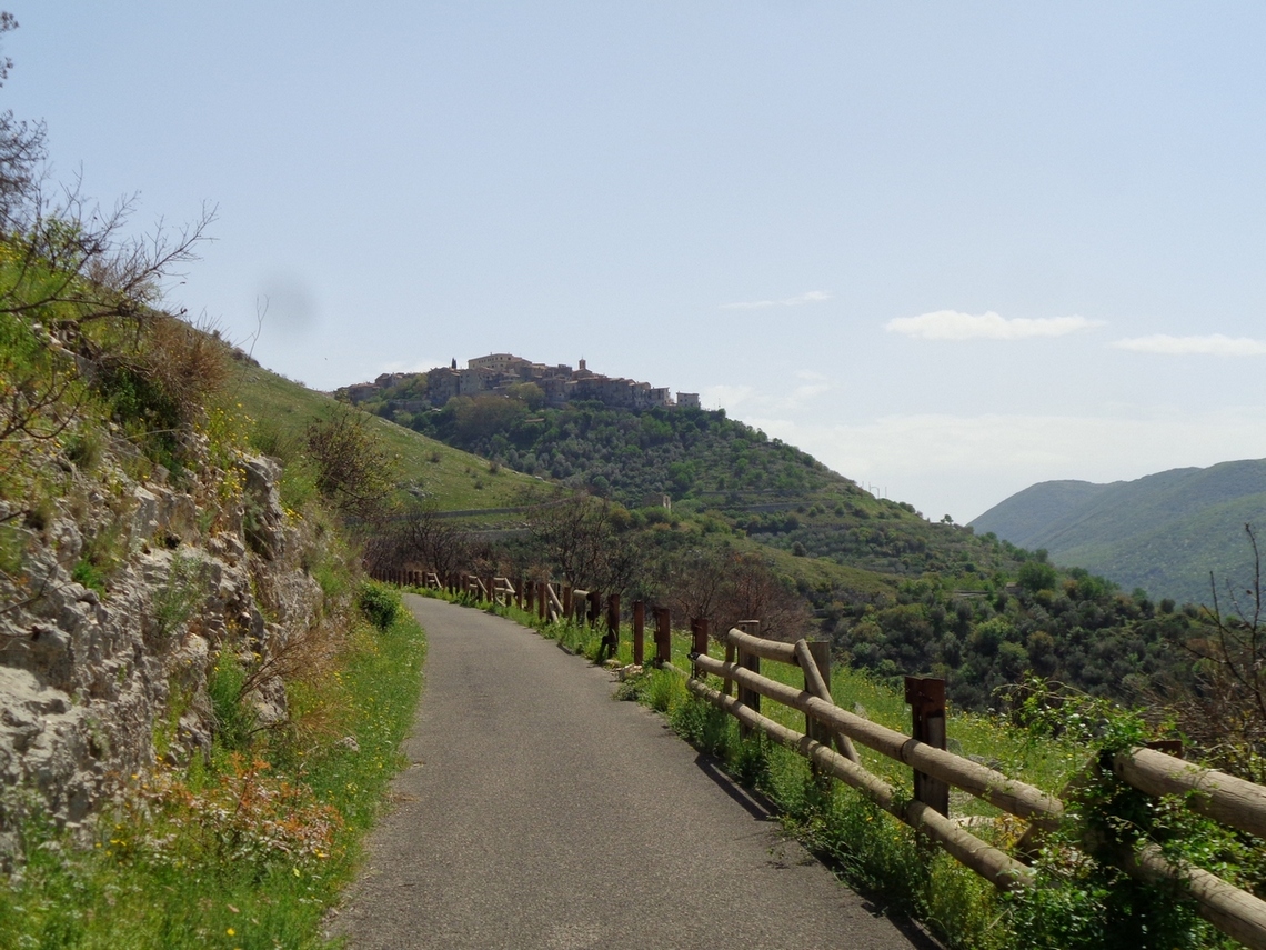 Acuto all'orizzonte