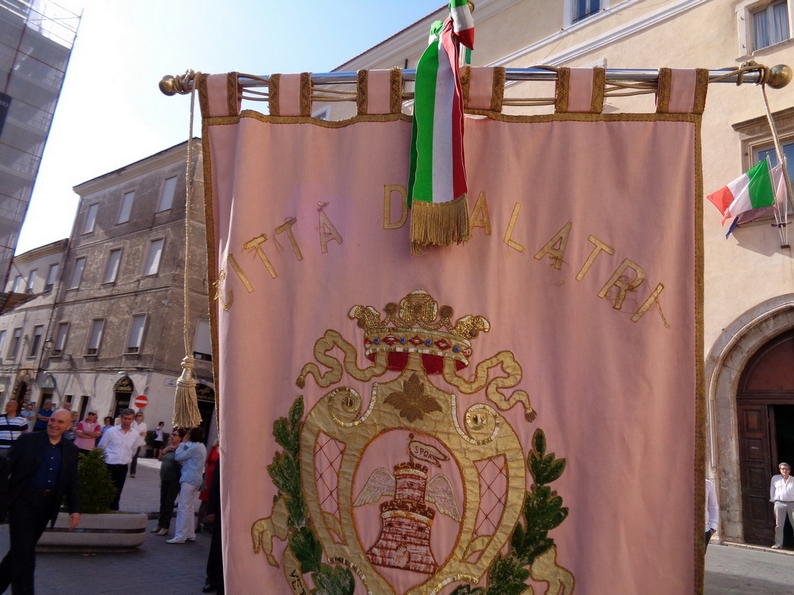 W la città di Alatri !