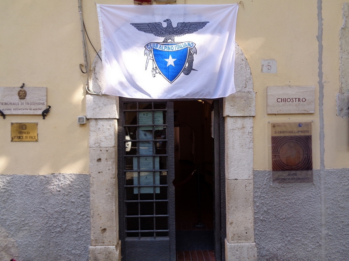 L'entrata al Chiostro