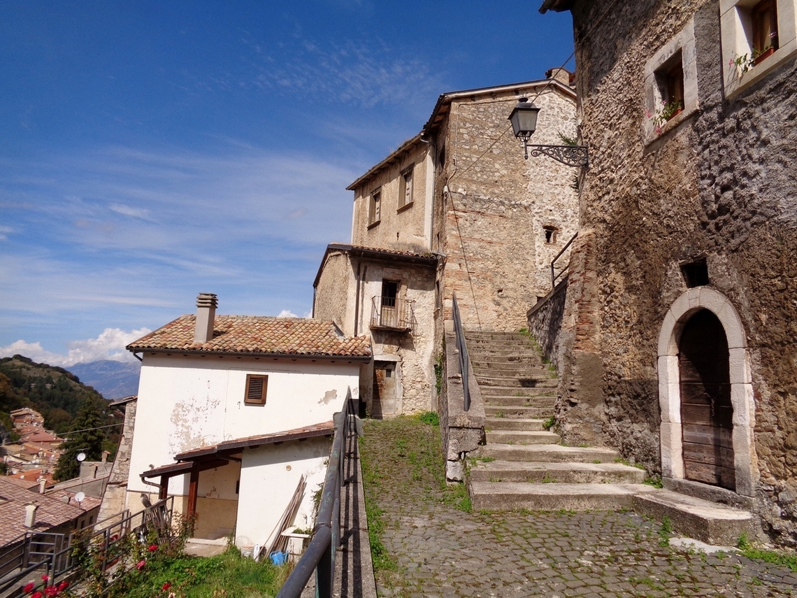 Si arriva al Paese