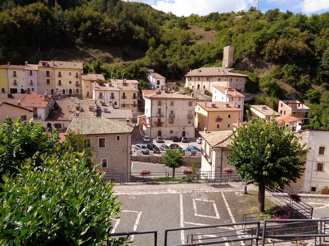 Dall'alto