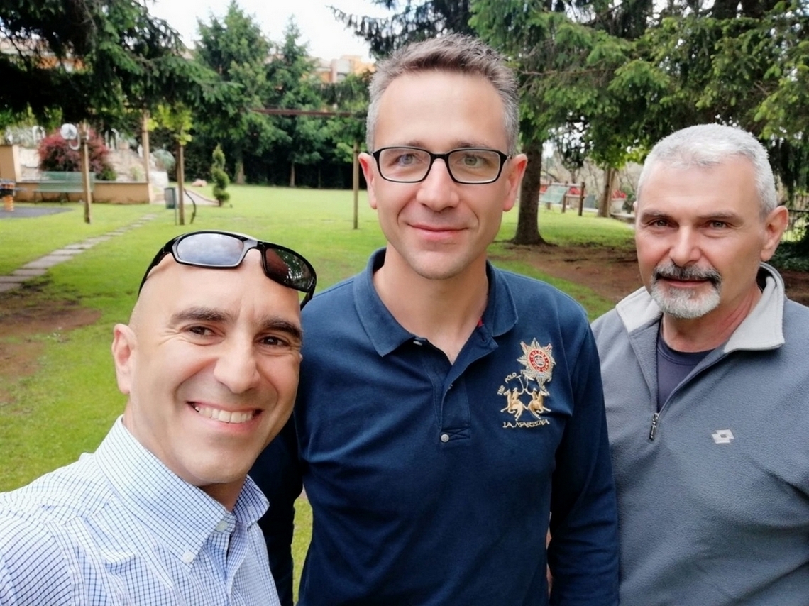 Con Agapito Ciprari e Pietro Di Motta...grazie per l'aiuto materiale e spirituale