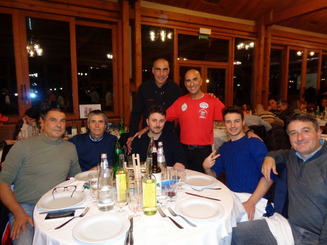 TAVOLO GEB