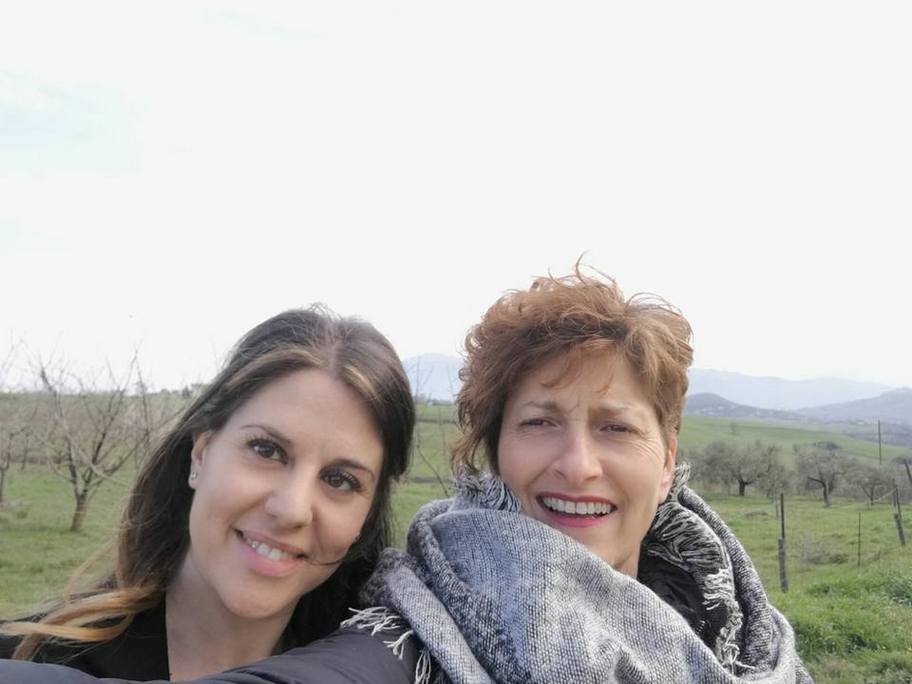 Con un altro componente del C.D. del CAI di Colleferro la forte Anna Maria Massari