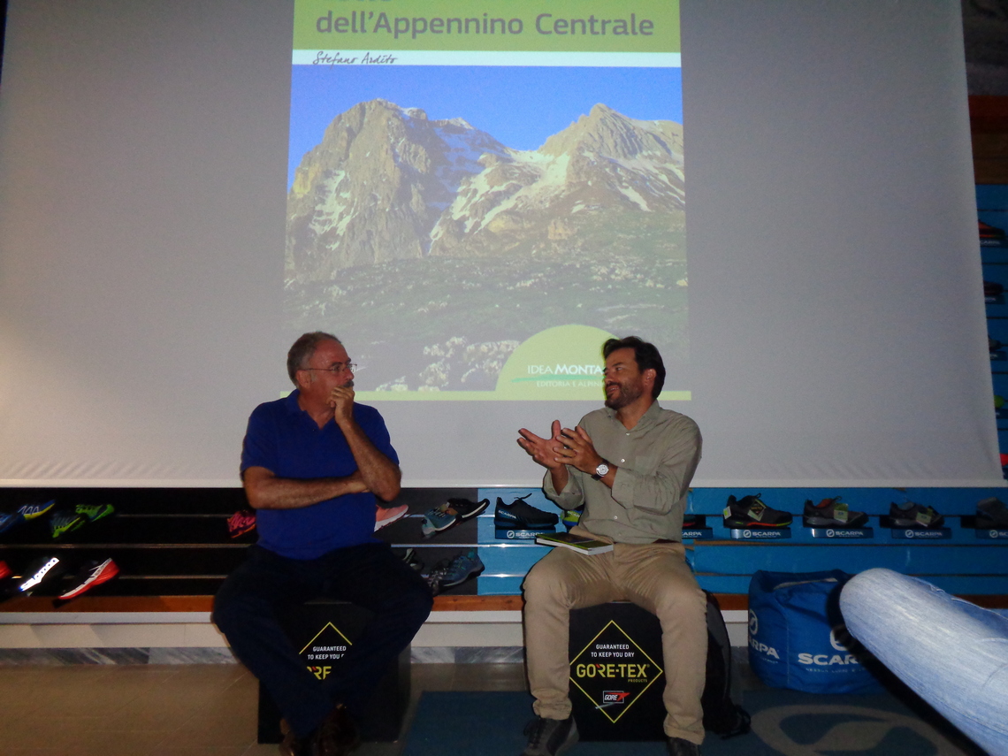 Claudio Arbore introduce