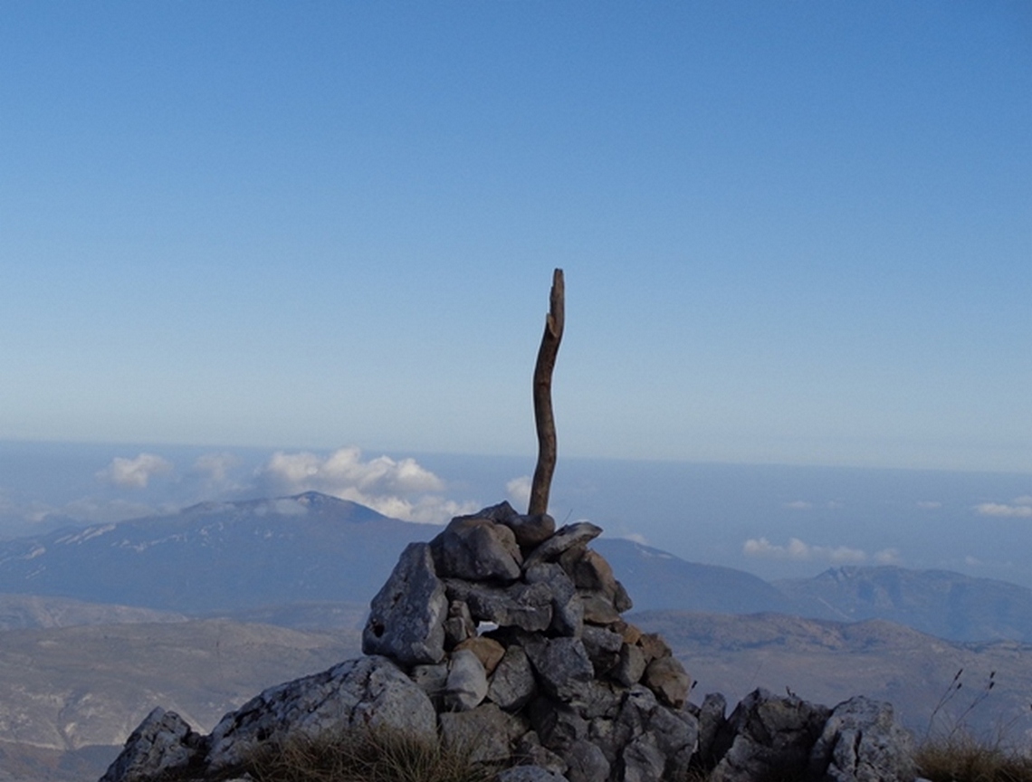 SIRENTE - SOLITARIA su Sperone Tiburtini (Alt.2128m)