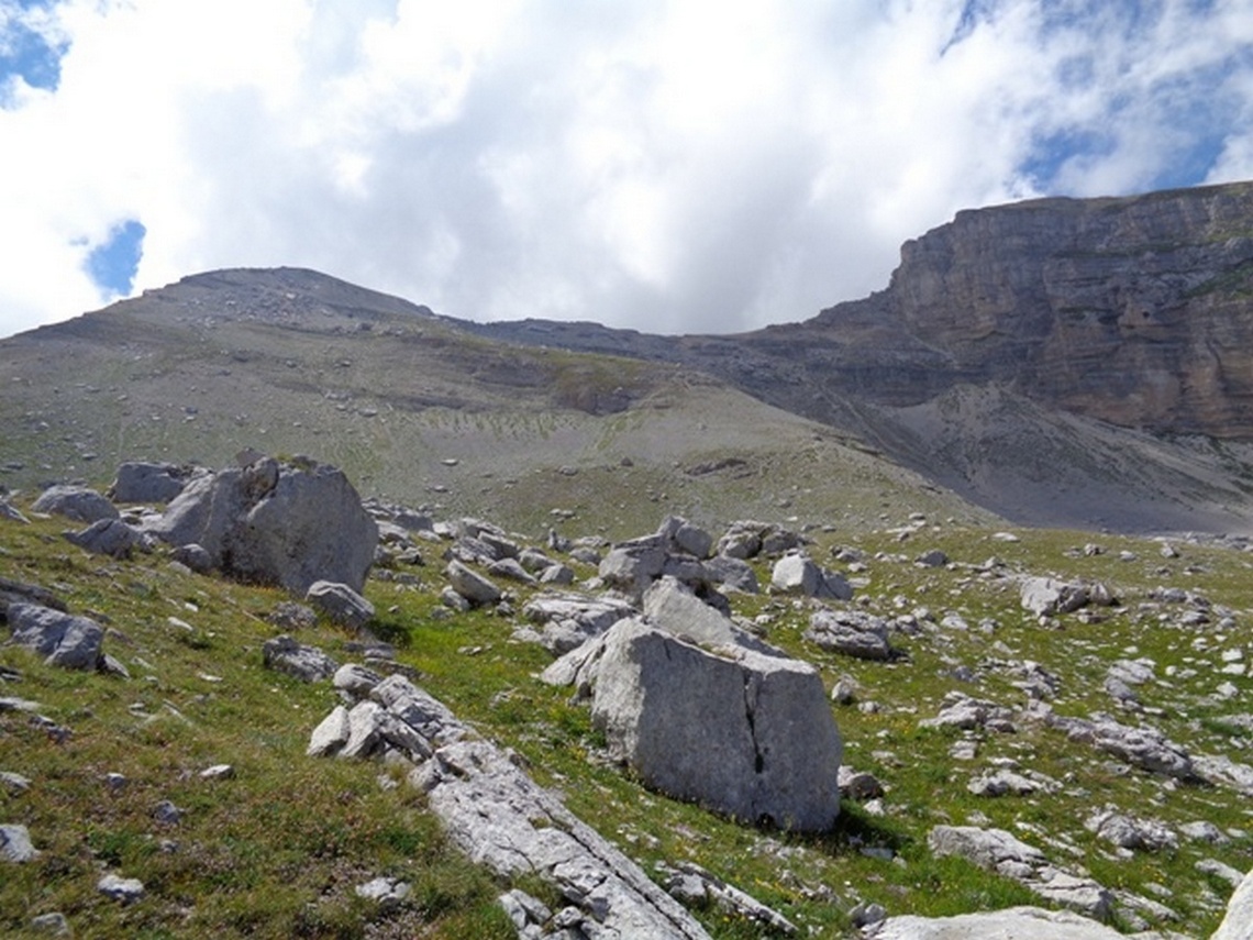 Gran Sasso Ovest - Valle del Malecupo (Alt.2419m) sotto il Monte Corvo