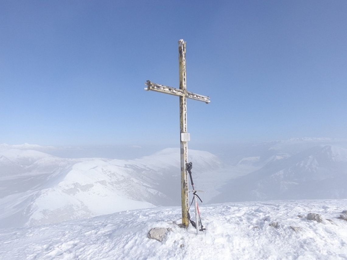 VELINO - SOLITARIA sul Costone Orientale (Alt.2271m)