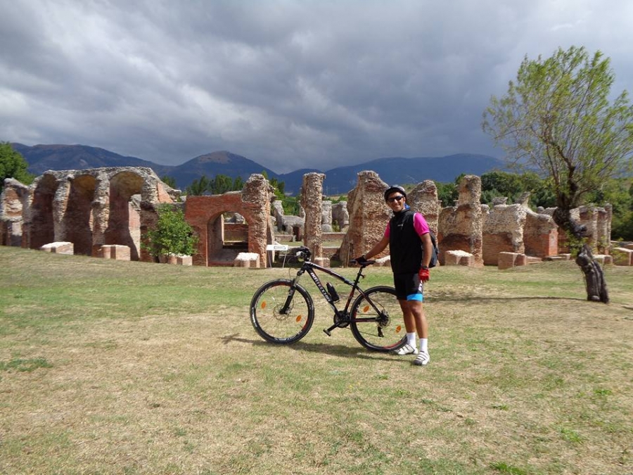 SOLITARIA 32 KM di MTB DA ROCCA DI CORNO VERSO L'AQUILA PER LA VECCHIA FERROVIA