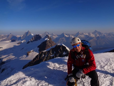 QUOTA 4228m Ore 7.30 con le lacrime di gioia per un grandissimo sogno realizzato...Punta Castore sul Monte Rosa