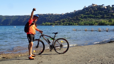Solitaria di 65 km MTB Roma-Castelgandolfo-Roma