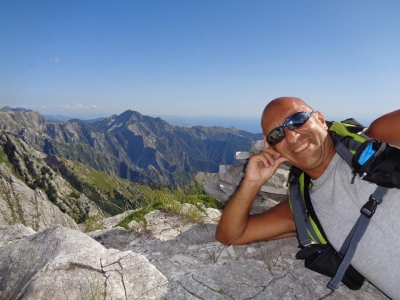1° giorno alla scoperta delle ALPI APUANE per l'anello dei Rifugi della VAL SERENAIA