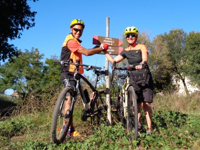 50 Km fra Parchi e Riserve Naturali di Roma con Rossella Montemurro Accompagnatore e Maestra di Escursionismo del Collegio Guide Alpine D'Abruzzo